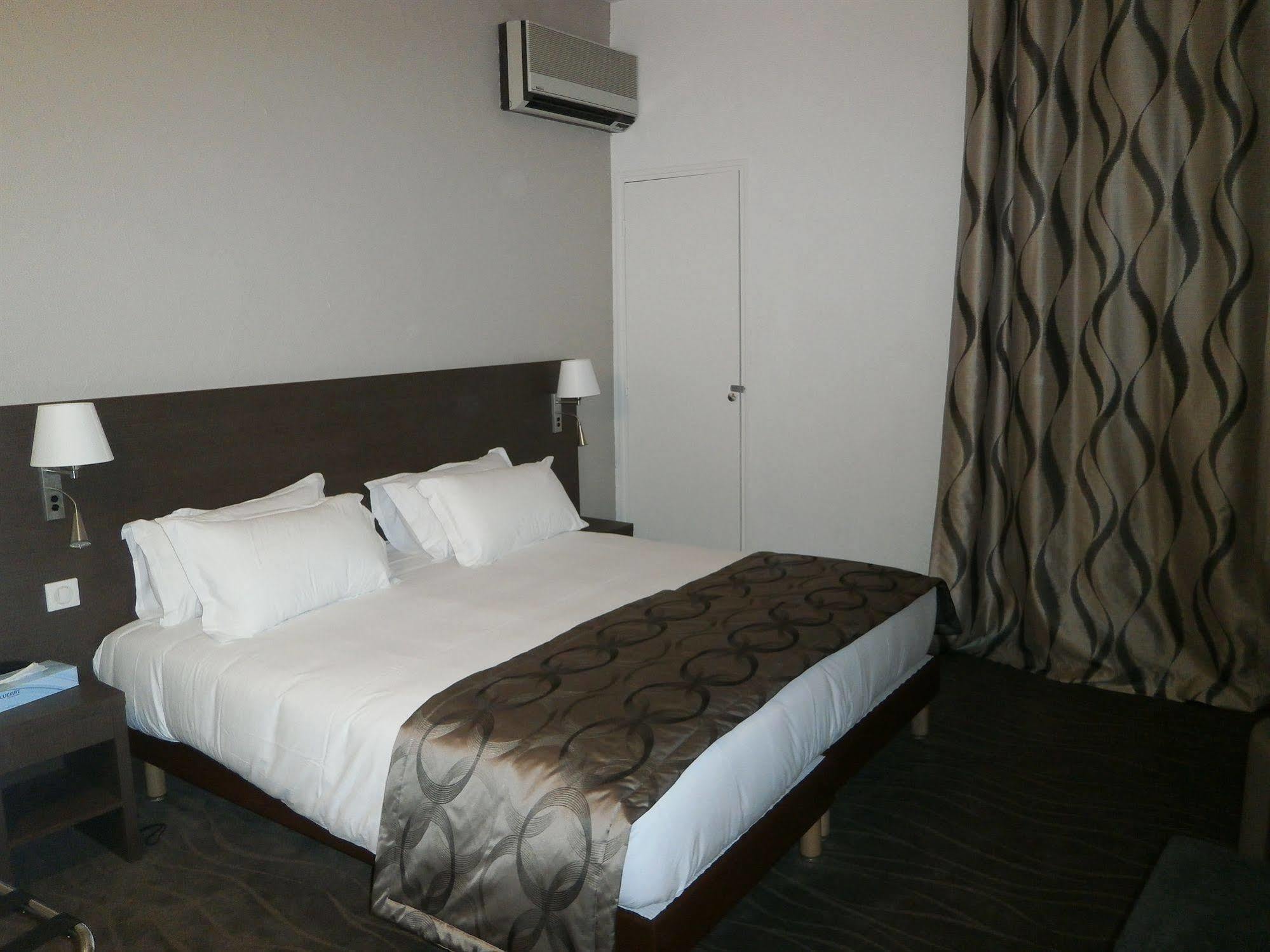 Hotel Carolina Cannes Eksteriør billede